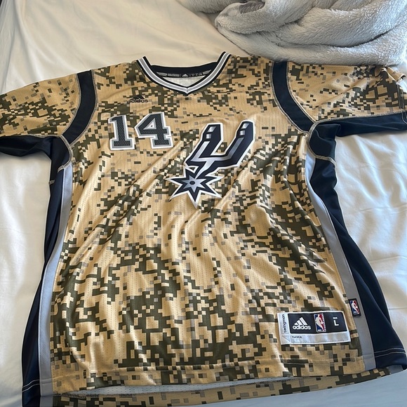 adidas Other - Spurs basketball jersey